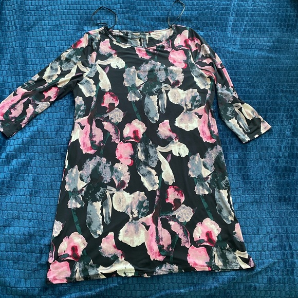 Floral Belted Dress - Picture 3 of 7